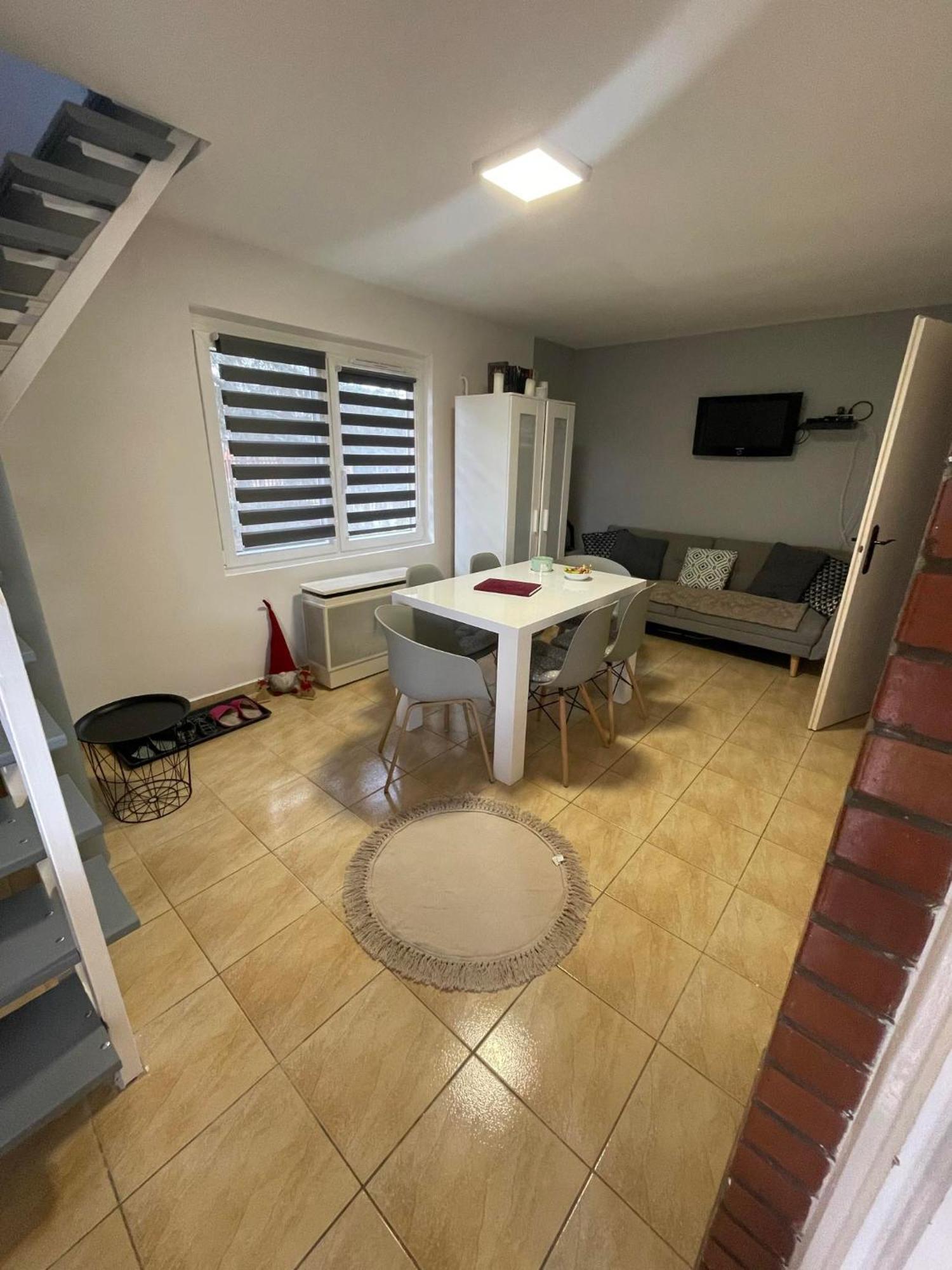 Chill Apartman Orosháza Dış mekan fotoğraf
